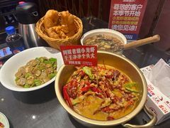 金汤蒜蓉大虾-阿财老铺·老蚌埠龙虾城(华夏总店)