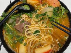 -肥汁米蘭香港米线(长宁来福士店)