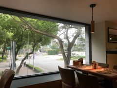 -Roots Lodge Café(仁爱旗舰店)