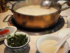 -顺德公广东猪肚鸡·煲仔饭(白石洲店)