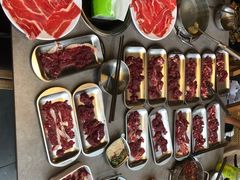 -张哞哞·鲜切牛肉自助火锅(高德置地店)
