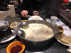 -煲宫猪肚鸡(昆山金鹰国际购物中心店)