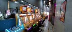 -嗨翻Hi-Fun竞技主题乐园·蹦床团建生日聚会(五棵松华熙店)