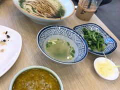 -朱洪元苏式面馆(绿宝广场店)