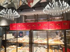 面包甜点陈列柜-奈雪的茶(大梅沙8号仓店)