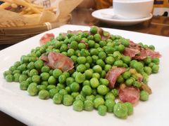 甜青豆炒腊肠-肖记公安牛肉鱼杂馆·省级非物质文化遗产(三角路直营店)