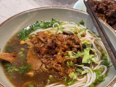 -百春原湖南牛肉粉(百联世纪店)