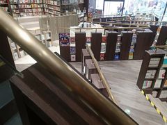 -钟书阁(群光广场店)