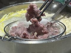 -浪里寻·臻牛养生牛肉火锅(方圆荟店)