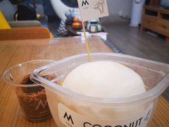 鲜椰冰咖-M Stand(宁波万象城店)