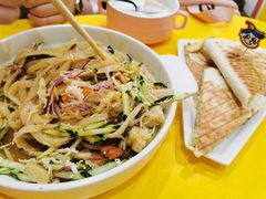 -嗨皮儿·现蒸面皮(抄纸巷店)