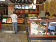 -杨记清芳牛肉拉面(宝龙广场店)