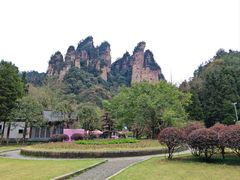 -富正毅三下锅·湘西韵味(天门山索道店)