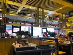 大堂-丰茂烤串(卫星广场店)