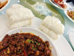 荷叶馍夹肉-秦园大酒店餐饮