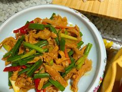 -慢丽江·云南野生菌土鸡锅(西山店)