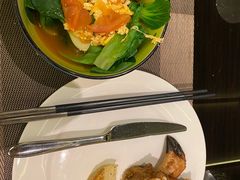 -大中华希尔顿酒店-念自助餐·嗨啤·小龙虾