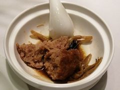 红炖狮子头-西湖春天•老字号杭州菜(百汇店)