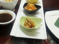 -鲁班小馆(政四街店)