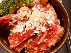 -山川小町·极番烧肉(新地假日广场店)