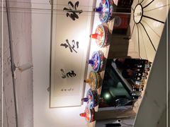 -毛辣果·贵州红酸汤牛肉火锅(西单店)