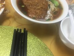 -月落乌啼餐馆