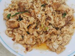-鹤乡东北菜(崮山路店)