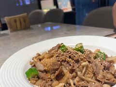 -必胜客(尹山湖歌林公园店)