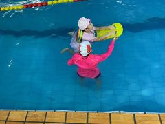 -蓝鲨游泳培训(回龙观店)