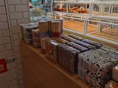面包甜点陈列柜-好利来(世纪金源购物中心店)