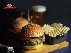 -杭州国际会议中心洲际酒店-德国啤酒屋(砂之船国际生活广场店)