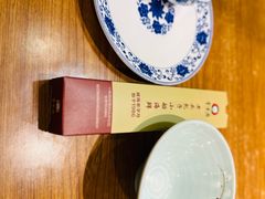 -方国老头包子·39年威海本地老字号•小船海鲜疙瘩汤