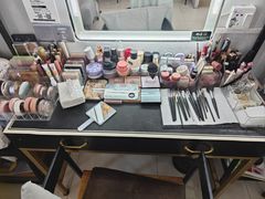 -ME觅妆·定制美妆·彩妆私教(菱角湖店)