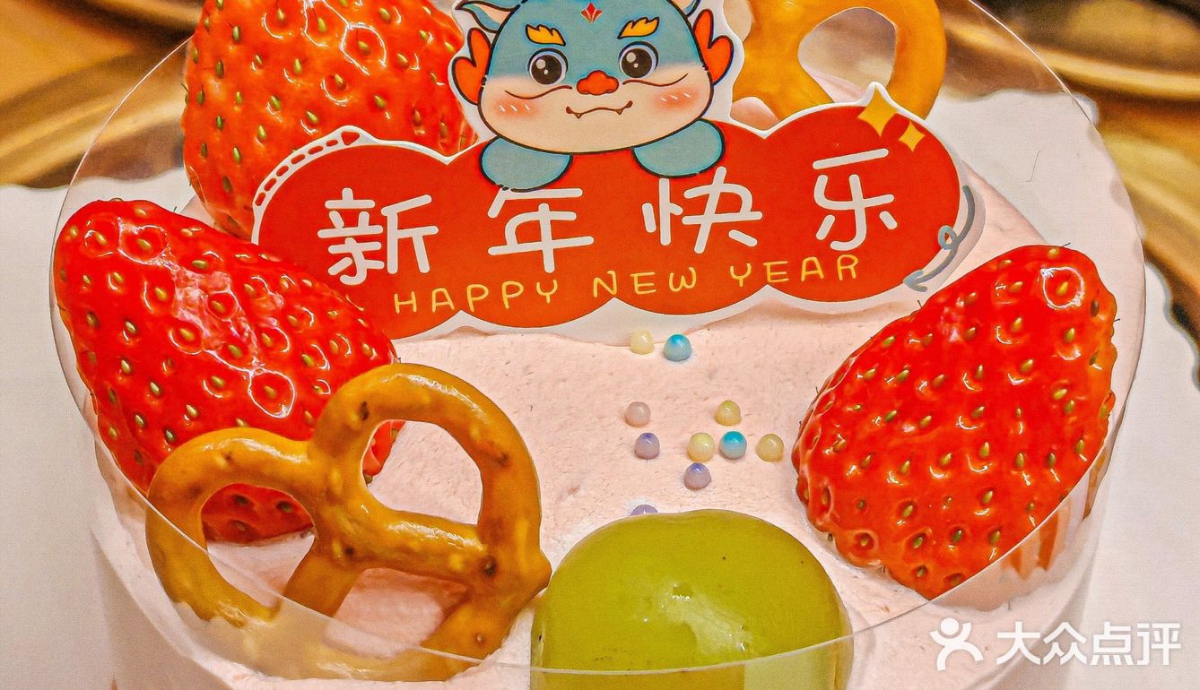 杭州真有你的❗巨型玫瑰树也忒浪漫了点😭