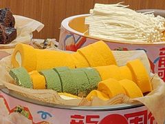 -龍歌自助小火锅(市南金茂湾店)