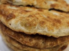 鲜牛肉馅饼-杨记小骨头羊杂馆(南五马路店)
