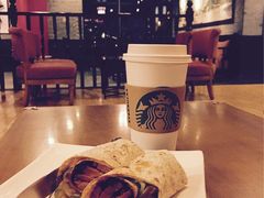 -星巴克(南宁民歌湖店)