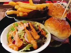 -遇见西木美式餐厅(体育路店)