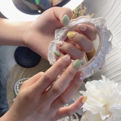 -爱纶美·美甲美睫半永久