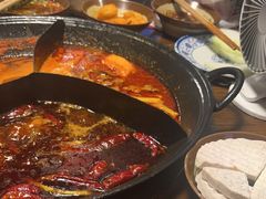 -萍姐火锅·公路夜市(武汉首店)