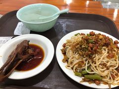 -老胖子凉拌粉干(安居总店)