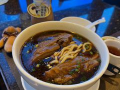 红烧牛肉台湾刀削面-中国厨房/台湾牛肉面