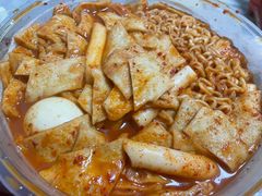 -亲昵春川鸡排(韩国美食街店)