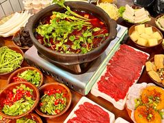 -黔有有贵州酸汤夺夺粉火锅(五味十字店)