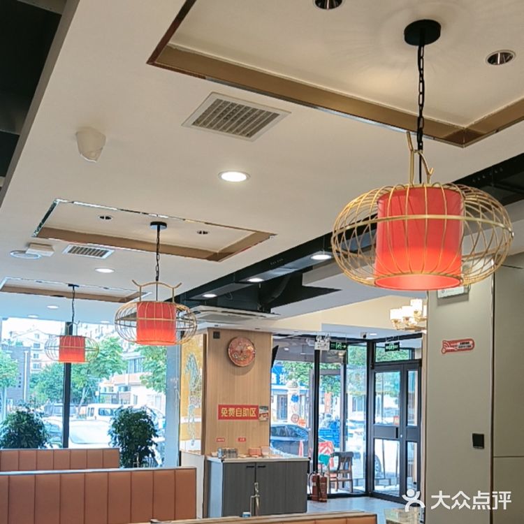 一家人，一锅香