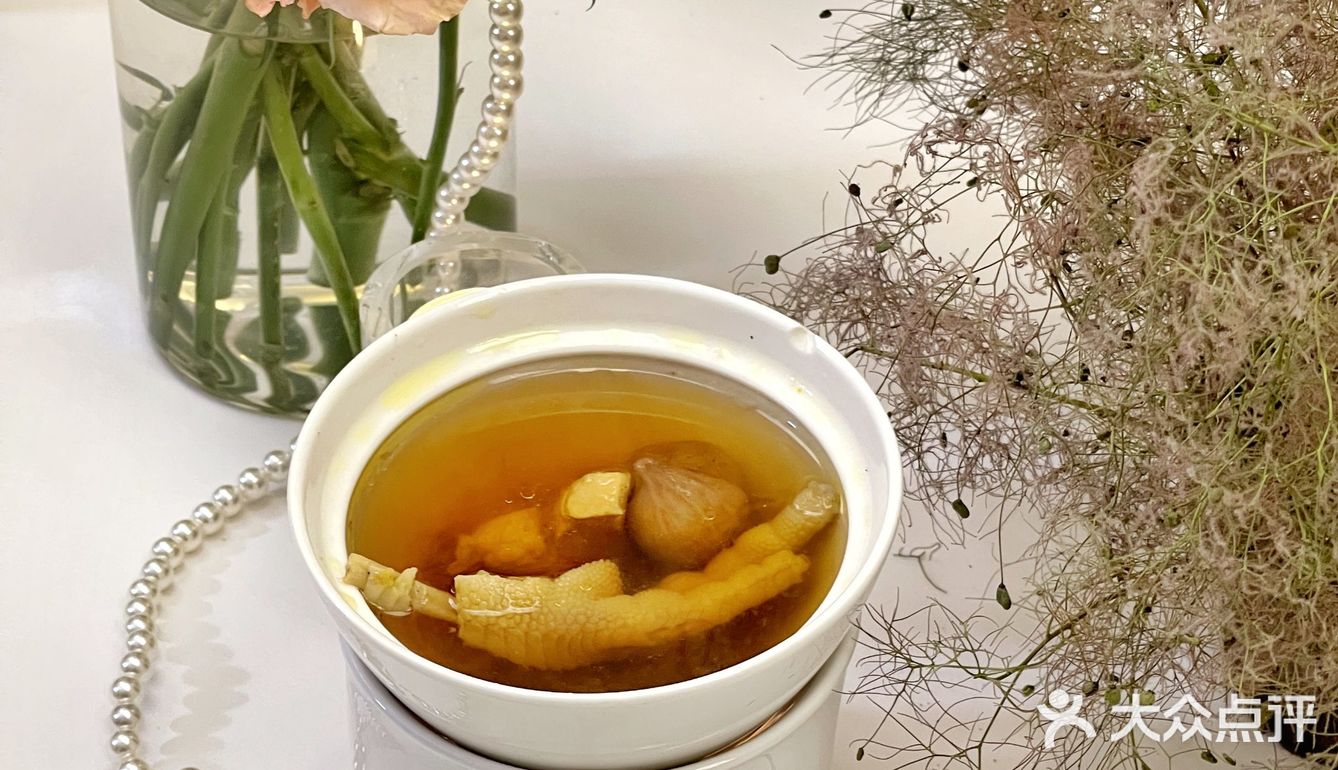 成都市中心氛围感私房菜｜520来IF艺术美学餐厅