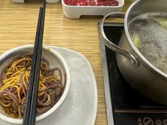-杨老板·海鲜集市火锅·鲜切牛肉(中防万宝店)