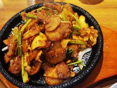 石板板筋土豆片-小木屋拌饭(抚顺商业城店)