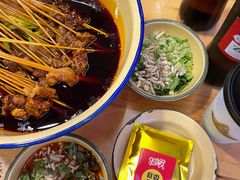 -拈签一笑黄牛肉辣卤串串