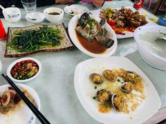 -范饭椰林川湘味海鲜·椰子鸡(三亚湾椰梦长廊店)